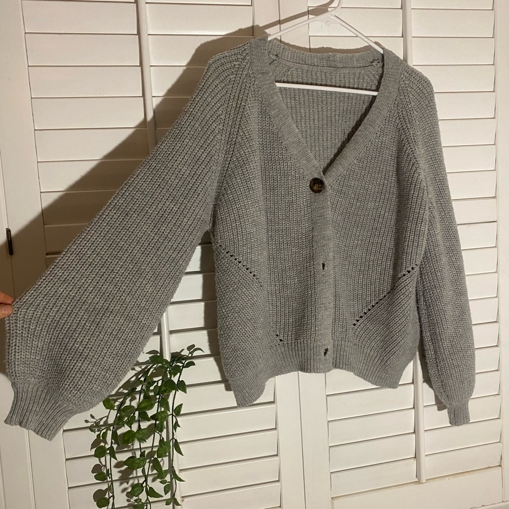 grey sweater - Picture 2 of 2